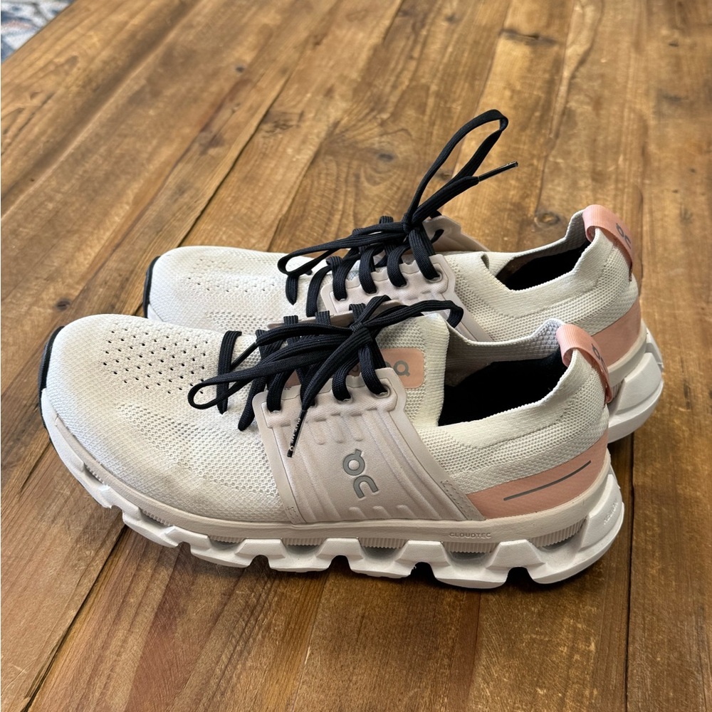 On Running Women's Athletic Shoes - Cream and Pink
